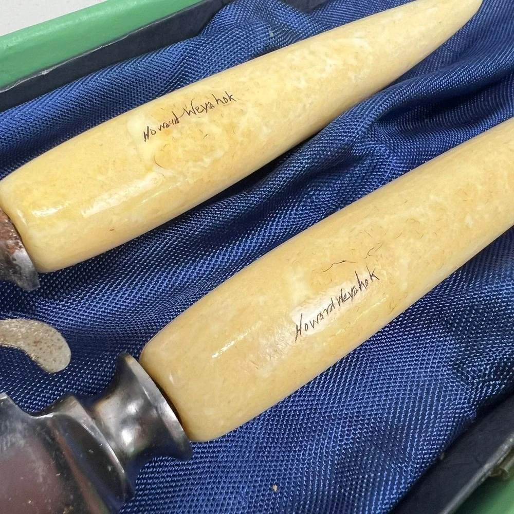 Vintage Howard Weyahok‎ Scrimshaw Carving Set Signed Alaskan Inuit Art 40's 50's